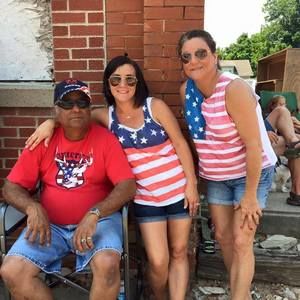 Meet your Posher, Tarra